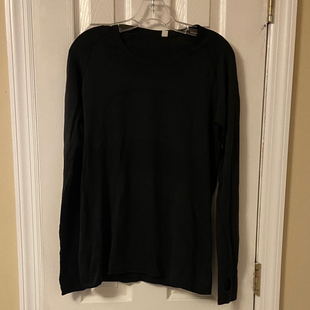 lululemon Women's Swiftly Tech Long-Sleeve Shirt  Waist Length -